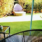 Jardin Privatif 300m De La