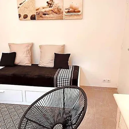 Apartment Jardin Privatif 300m De La *